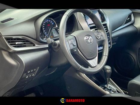 TOYOTA Yaris Hatch 1.5 16V 4P FLEX XLS CONNECT MULTIDRIVE AUTOM�TICO CVT, Foto 13