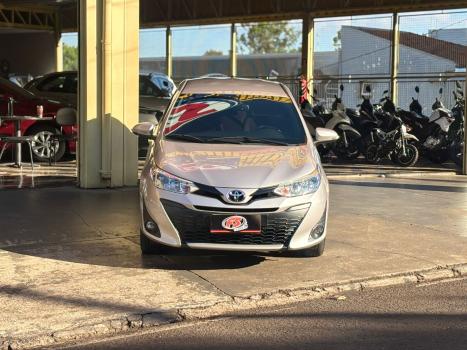 TOYOTA Yaris Hatch 1.3 16V 4P FLEX XL, Foto 2