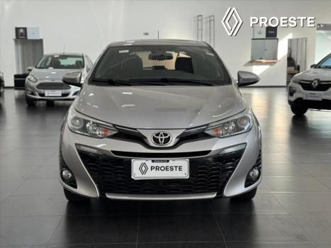 TOYOTA Yaris Hatch 1.5 16V 4P FLEX XLS MULTIDRIVE AUTOM�TICO CVT, Foto 2