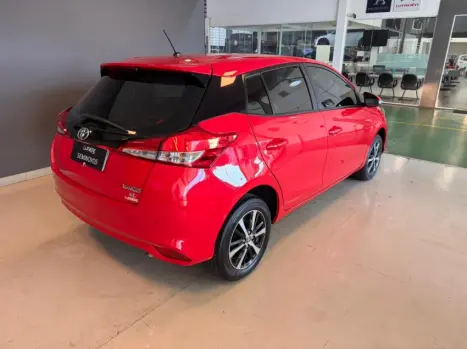 TOYOTA Yaris Hatch 1.5 16V 4P FLEX S MULTDRIVE AUTOM�TICO, Foto 5