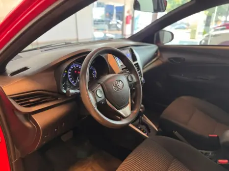 TOYOTA Yaris Hatch 1.5 16V 4P FLEX S MULTDRIVE AUTOM�TICO, Foto 9