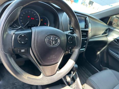 TOYOTA Yaris Hatch 1.5 16V 4P FLEX XS CONNECT MULTIDRIVE AUTOM�TICO CVT, Foto 16