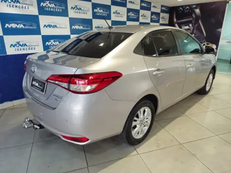 TOYOTA Yaris Hatch 1.5 16V 4P FLEX XL MULTIDRIVE AUTOM�TICO CVT, Foto 4
