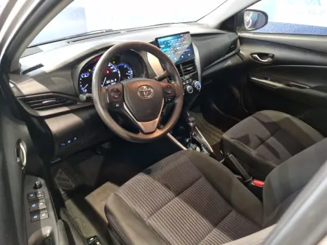TOYOTA Yaris Hatch 1.5 16V 4P FLEX XL MULTIDRIVE AUTOM�TICO CVT, Foto 7