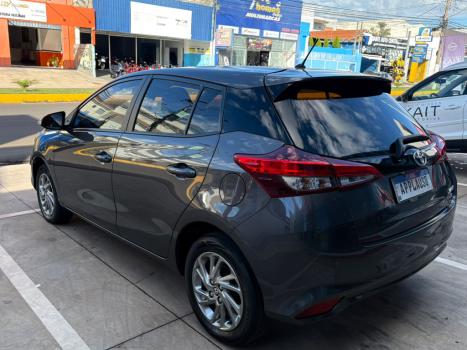TOYOTA Yaris Hatch 1.5 16V 4P FLEX XS CONNECT MULTIDRIVE AUTOM�TICO CVT, Foto 6