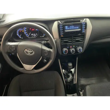 TOYOTA Yaris Hatch 1.3 16V 4P FLEX XL PLUS TECH MULTIDRIVE AUTOM�TICO CVT, Foto 8