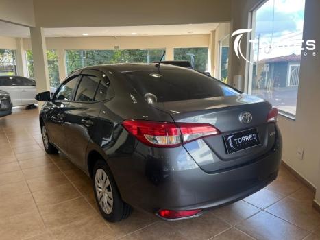 TOYOTA Yaris Hatch 1.5 16V 4P FLEX XL MULTIDRIVE AUTOM�TICO CVT, Foto 5