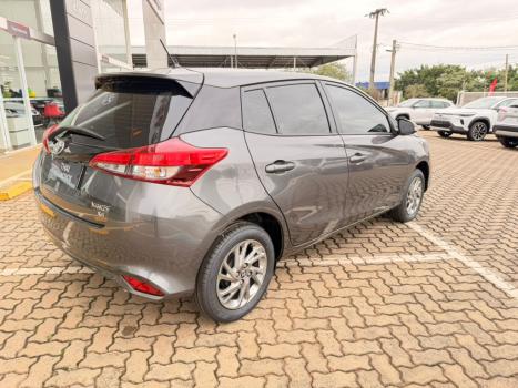 TOYOTA Yaris Hatch 1.5 16V 4P FLEX XS MULTIDRIVE AUTOM�TICO CVT, Foto 7
