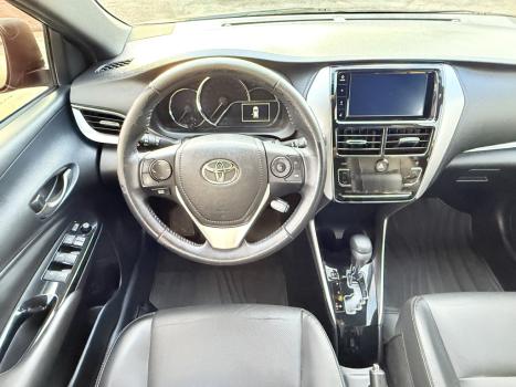 TOYOTA Yaris Hatch 1.5 16V 4P FLEX XS MULTIDRIVE AUTOM�TICO CVT, Foto 10