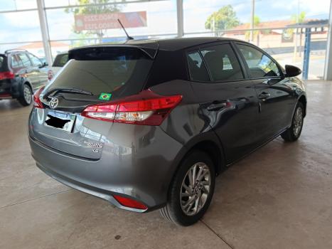 TOYOTA Yaris Hatch 1.5 16V 4P FLEX XS MULTIDRIVE AUTOM�TICO CVT, Foto 4