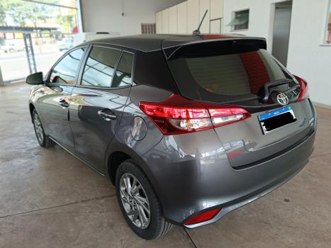 TOYOTA Yaris Hatch 1.5 16V 4P FLEX XS MULTIDRIVE AUTOM�TICO CVT, Foto 5