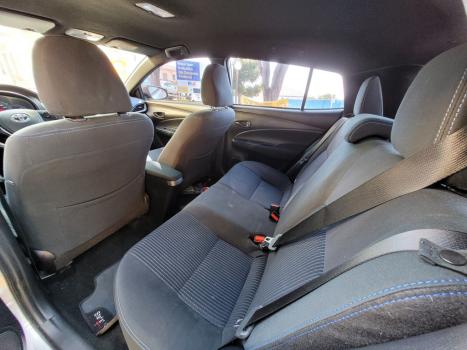 TOYOTA Yaris Hatch 1.3 16V 4P FLEX XL, Foto 6