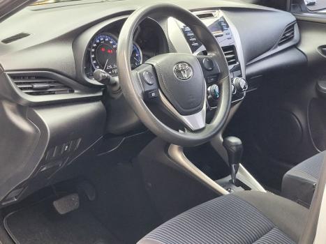 TOYOTA Yaris Hatch 1.3 16V 4P FLEX XL, Foto 14