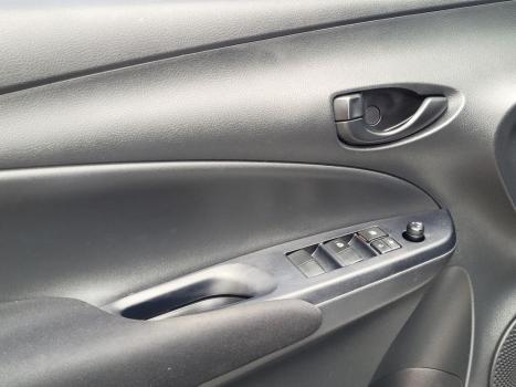 TOYOTA Yaris Hatch 1.3 16V 4P FLEX XL, Foto 17
