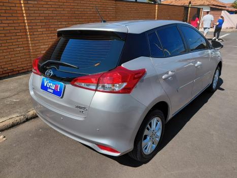 TOYOTA Yaris Hatch 1.3 16V 4P FLEX XL MULTIDRIVE AUTOM�TICO CVT, Foto 6