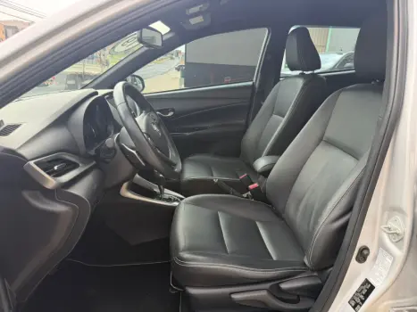 TOYOTA Yaris Hatch 1.5 16V 4P FLEX XS MULTIDRIVE AUTOM�TICO CVT, Foto 9