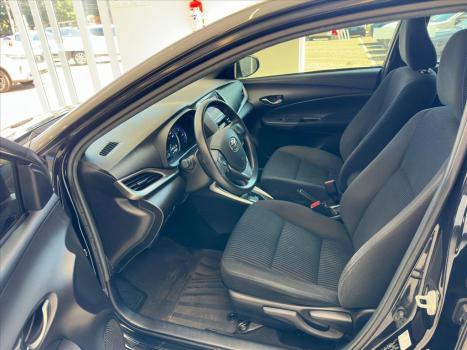 TOYOTA Yaris Hatch 1.5 16V 4P FLEX XL PLUS CONNECT MULTIDRIVE AUTOM�TICO CVT, Foto 6