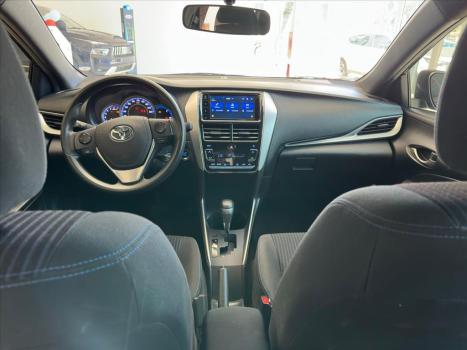 TOYOTA Yaris Hatch 1.5 16V 4P FLEX XL PLUS CONNECT MULTIDRIVE AUTOM�TICO CVT, Foto 7