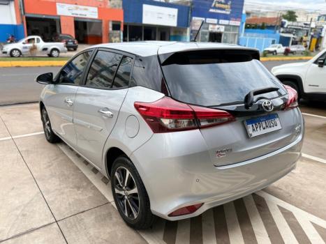 TOYOTA Yaris Hatch 1.5 16V 4P FLEX XLS CONNECT MULTIDRIVE AUTOM�TICO CVT, Foto 3