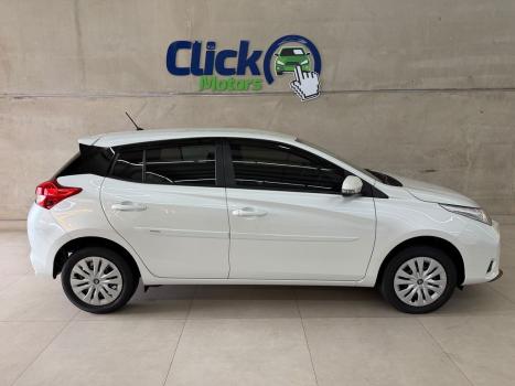 TOYOTA Yaris Hatch 1.5 16V 4P FLEX XL MULTIDRIVE AUTOMÁTICO CVT, Foto 2