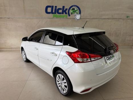 TOYOTA Yaris Hatch 1.5 16V 4P FLEX XL MULTIDRIVE AUTOMÁTICO CVT, Foto 5