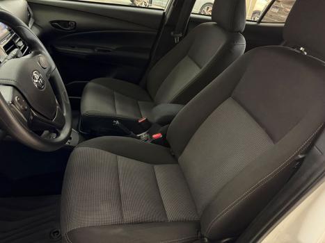 TOYOTA Yaris Hatch 1.5 16V 4P FLEX XL MULTIDRIVE AUTOMÁTICO CVT, Foto 15