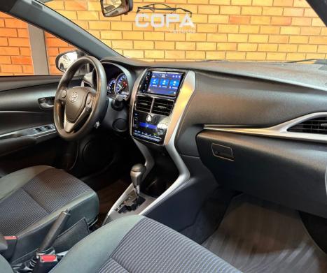 TOYOTA Yaris Hatch 1.5 16V 4P FLEX XL PLUS CONNECT MULTIDRIVE AUTOMÁTICO CVT, Foto 11