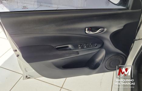 TOYOTA Yaris Sedan 1.5 16V 4P FLEX XL PLUS TECH MULTIDRIVE AUTOMTICO CVT, Foto 10