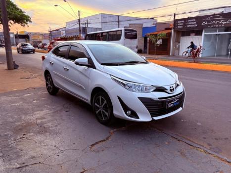 TOYOTA Yaris Sedan 1.5 16V 4P FLEX XL LIVE MULTIDRIVE AUTOMTICO CVT, Foto 4