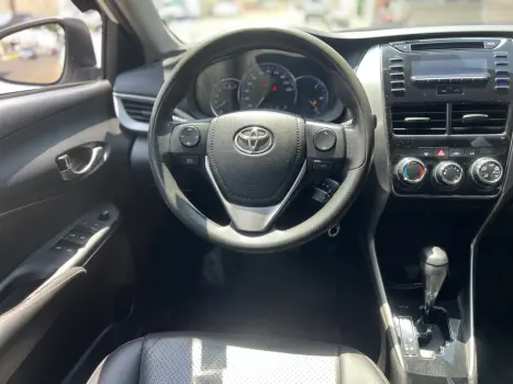 TOYOTA Yaris Sedan 1.5 16V 4P FLEX XL LIVE MULTIDRIVE AUTOMÁTICO CVT, Foto 5 TOYOTA Yaris Sedan 1.5 16V 4P FLEX XL LIVE MULTIDRIVE AUTOMÁTICO CVT, Foto 5