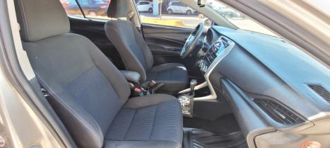TOYOTA Yaris Sedan 1.5 16V 4P FLEX XL MULTIDRIVE AUTOMTICO CVT, Foto 11