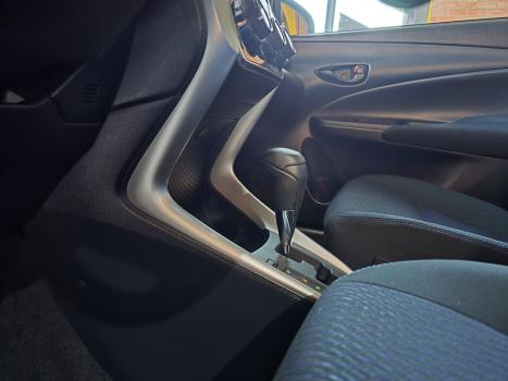 TOYOTA Yaris Sedan 1.5 16V 4P FLEX XL LIVE MULTIDRIVE AUTOMTICO CVT, Foto 8