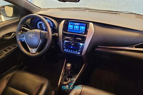 TOYOTA Yaris Sedan 1.3 16V 4P FLEX XL PLUS TECH MULTIDRIVE AUTOMTICO CVT, Foto 11
