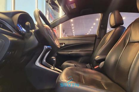 TOYOTA Yaris Sedan 1.3 16V 4P FLEX XL PLUS TECH MULTIDRIVE AUTOMTICO CVT, Foto 13