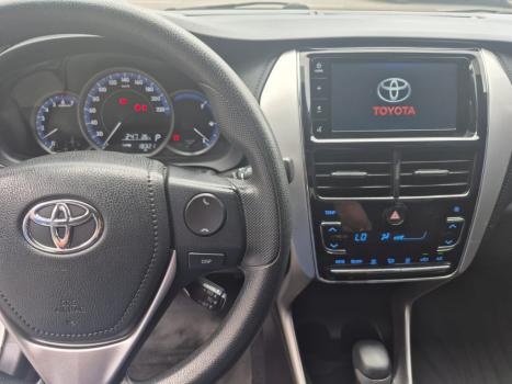TOYOTA Yaris Sedan 1.5 16V 4P FLEX XL PLUS TECH MULTIDRIVE AUTOMTICO CVT, Foto 12