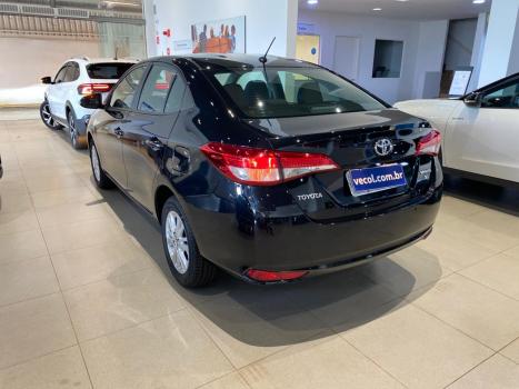 TOYOTA Yaris Sedan 1.5 16V 4P FLEX XL MULTIDRIVE AUTOM�TICO CVT, Foto 11
