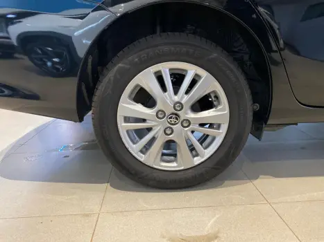 TOYOTA Yaris Sedan 1.5 16V 4P FLEX XL MULTIDRIVE AUTOM�TICO CVT, Foto 8