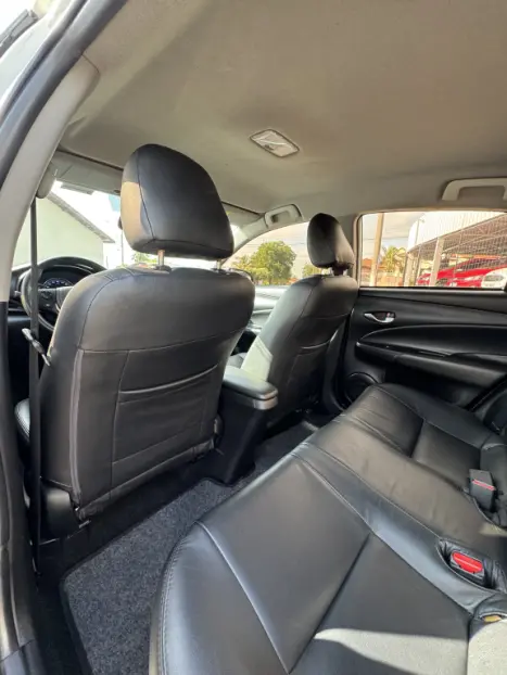 TOYOTA Yaris Sedan 1.5 16V 4P FLEX XL MULTIDRIVE AUTOMTICO CVT, Foto 10