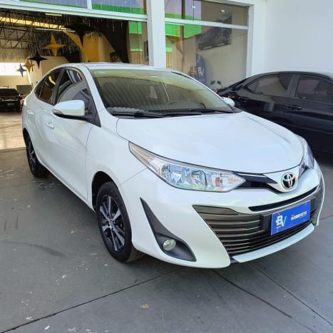 TOYOTA Yaris Sedan 1.5 16V 4P FLEX XS MULTIDRIVE AUTOM�TICO CVT, Foto 1