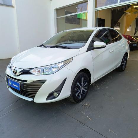 TOYOTA Yaris Sedan 1.5 16V 4P FLEX XS MULTIDRIVE AUTOM�TICO CVT, Foto 2