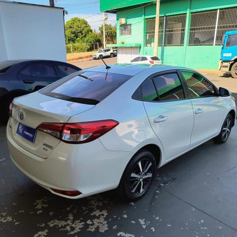 TOYOTA Yaris Sedan 1.5 16V 4P FLEX XS MULTIDRIVE AUTOM�TICO CVT, Foto 4