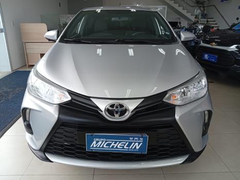 TOYOTA Yaris Sedan 1.5 16V 4P FLEX XL, Foto 3