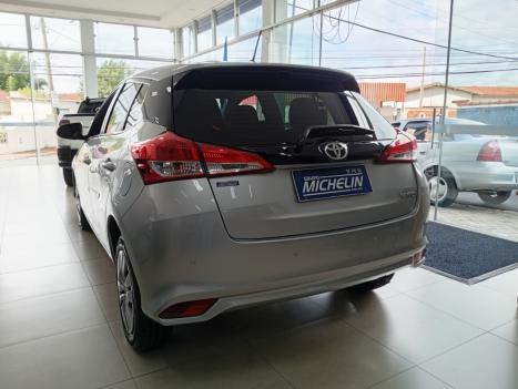 TOYOTA Yaris Sedan 1.5 16V 4P FLEX XL, Foto 4