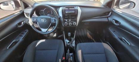 TOYOTA Yaris Sedan 1.5 16V 4P FLEX XL MULTIDRIVE AUTOM�TICO CVT, Foto 8