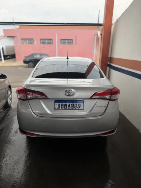 TOYOTA Yaris Sedan 1.5 16V 4P FLEX XL LIVE MULTIDRIVE AUTOM�TICO CVT, Foto 4