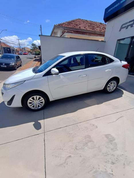 TOYOTA Yaris Sedan 1.5 16V 4P FLEX XL LIVE MULTIDRIVE AUTOM�TICO CVT, Foto 4