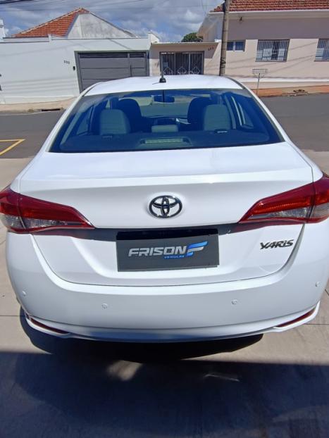 TOYOTA Yaris Sedan 1.5 16V 4P FLEX XL LIVE MULTIDRIVE AUTOM�TICO CVT, Foto 5