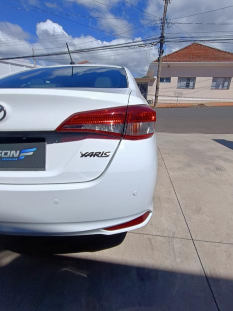 TOYOTA Yaris Sedan 1.5 16V 4P FLEX XL LIVE MULTIDRIVE AUTOM�TICO CVT, Foto 7