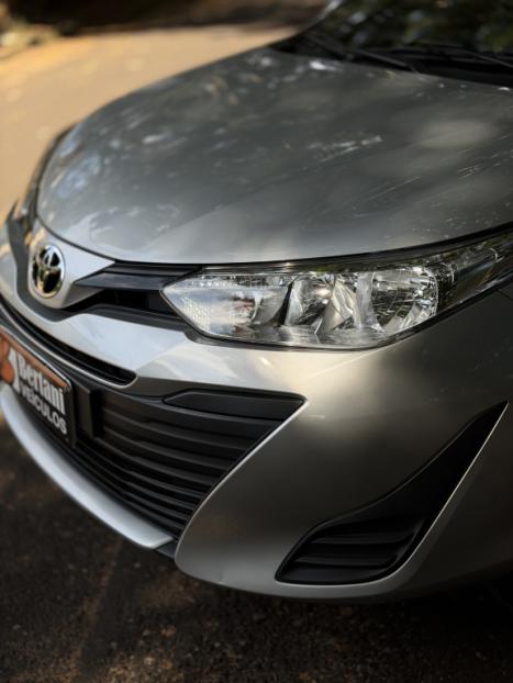 TOYOTA Yaris Sedan 1.5 16V 4P FLEX XL LIVE MULTIDRIVE AUTOM�TICO CVT, Foto 4