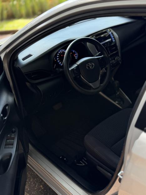 TOYOTA Yaris Sedan 1.5 16V 4P FLEX XL LIVE MULTIDRIVE AUTOM�TICO CVT, Foto 9